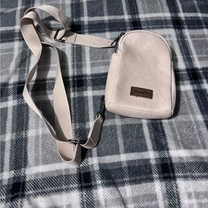 Wrangler Crossbody Bags for Women Chic Sling Bag